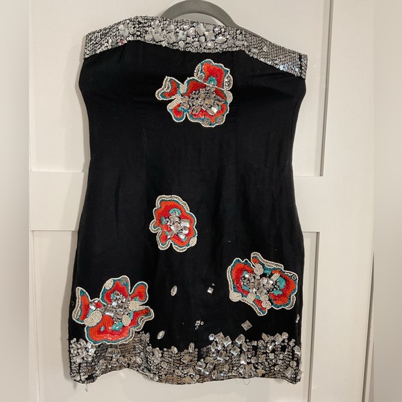 Dress - Picture 2 of 2